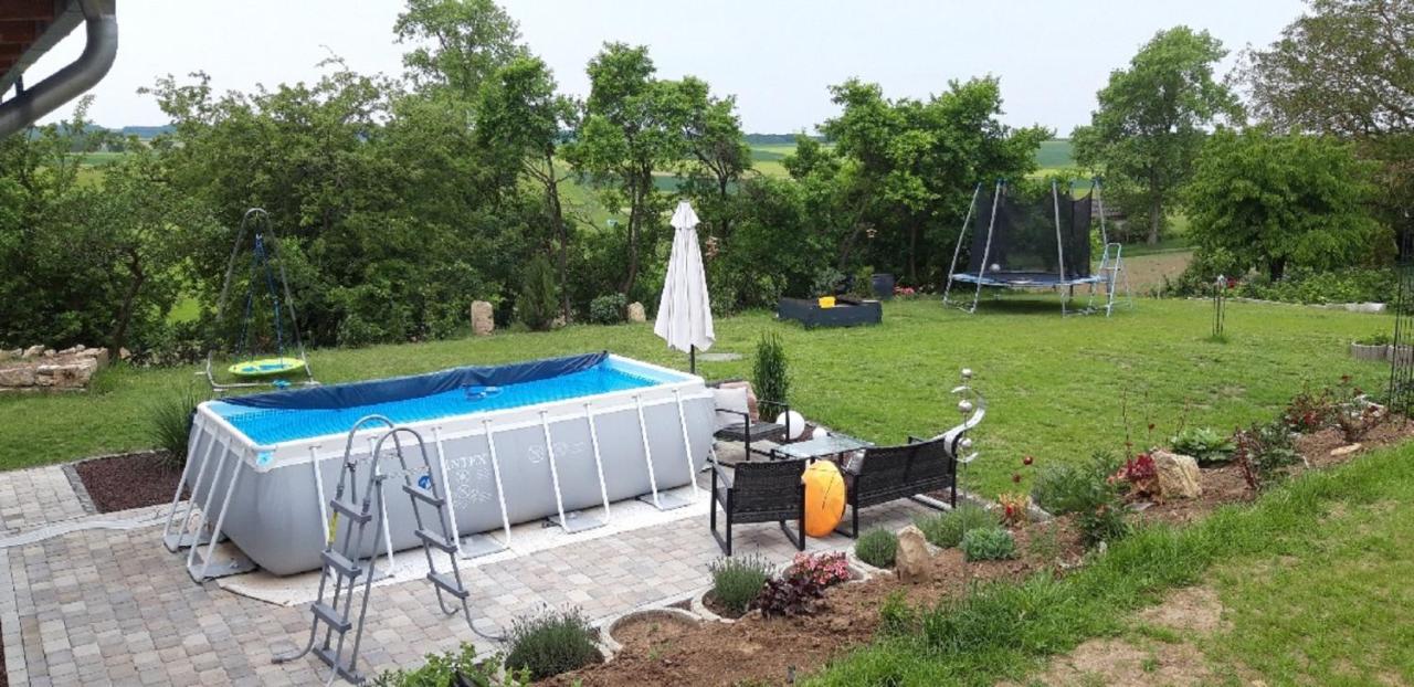 Ferienwohnung Frau Klara Hofheim in Unterfranken Εξωτερικό φωτογραφία